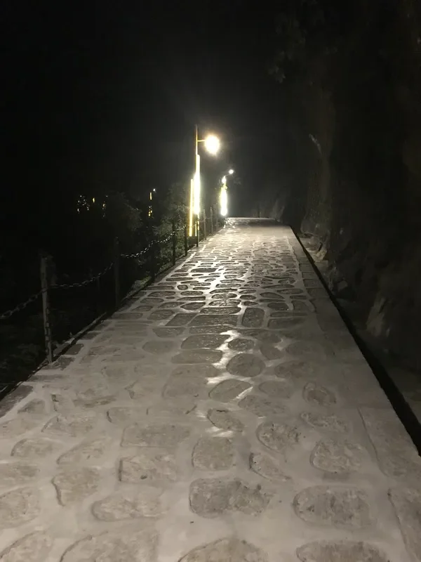 huashan hike night