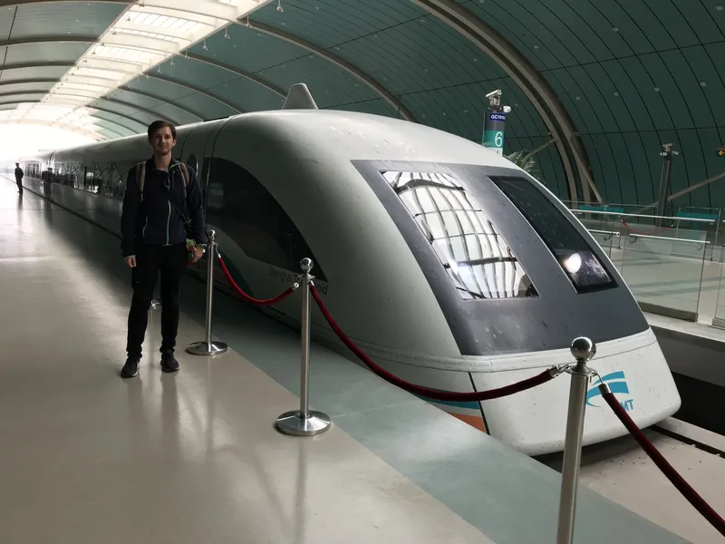 shanghai maglev train