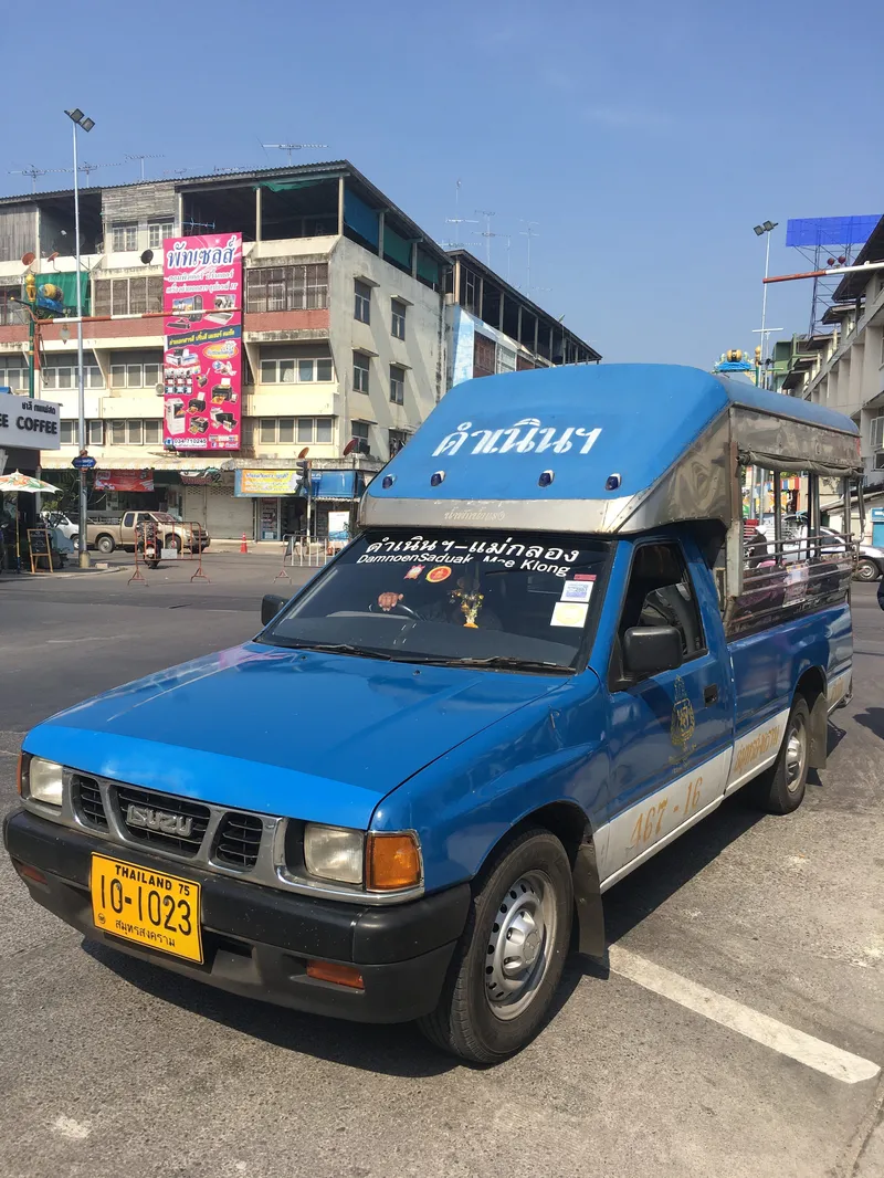 Maeklong railway market bus