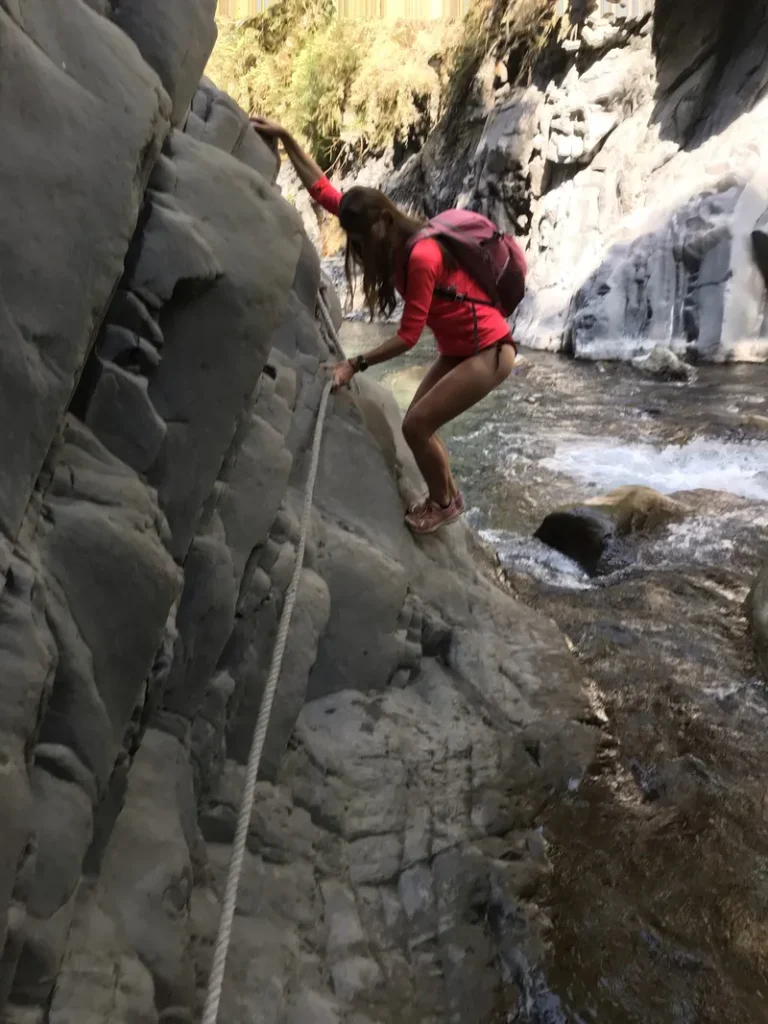 Lisong hot springs path