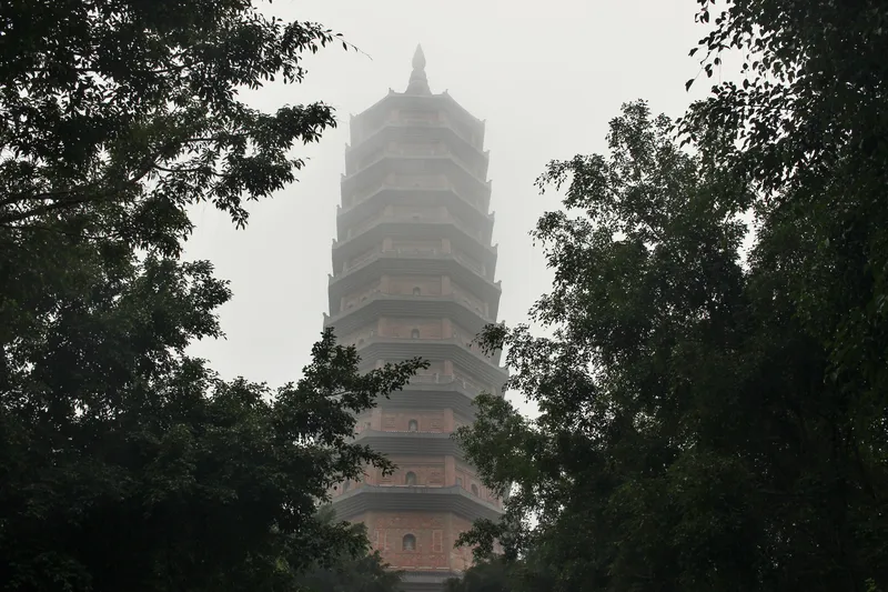 Vietnam Ninh Binh