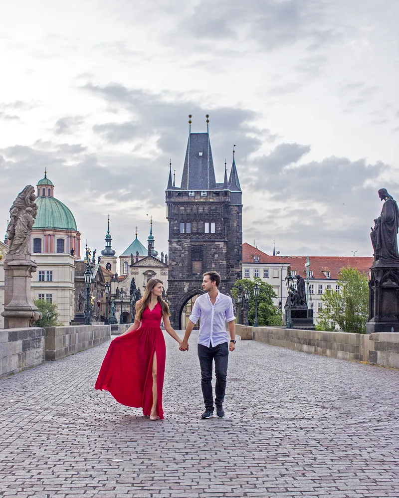 prague charles bridge