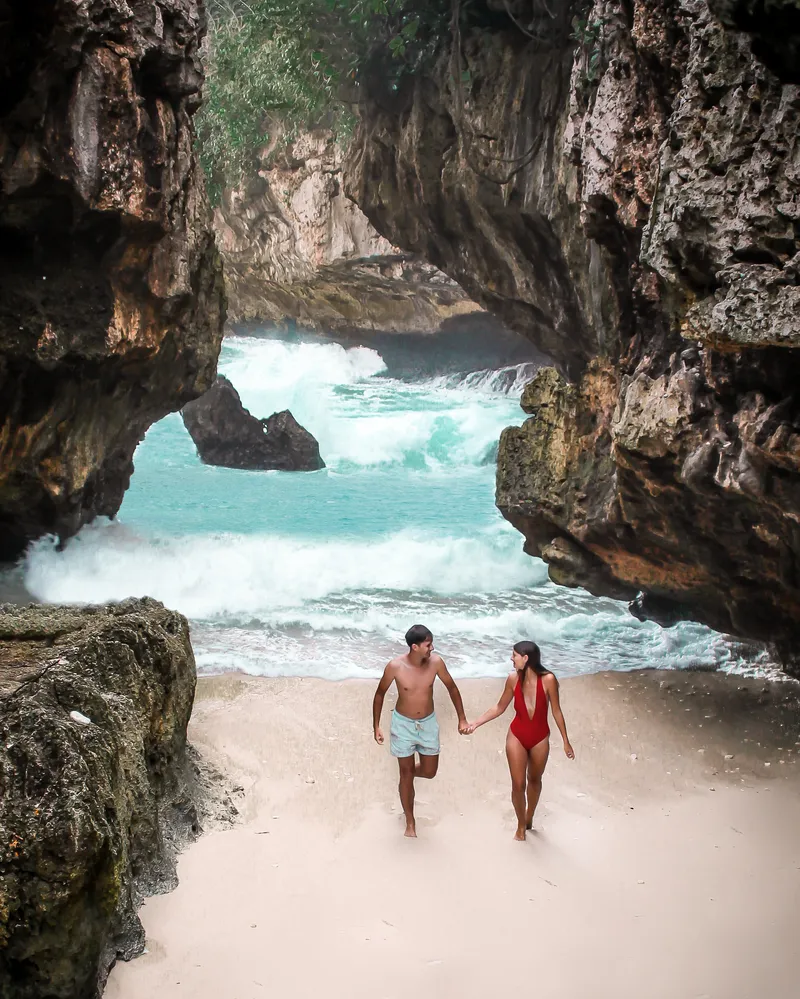 Bali Uluwatu Beach