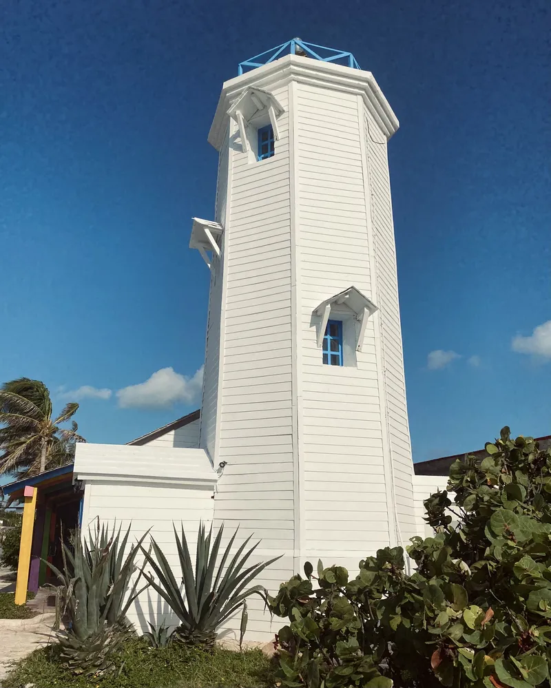 isla mujeres light house