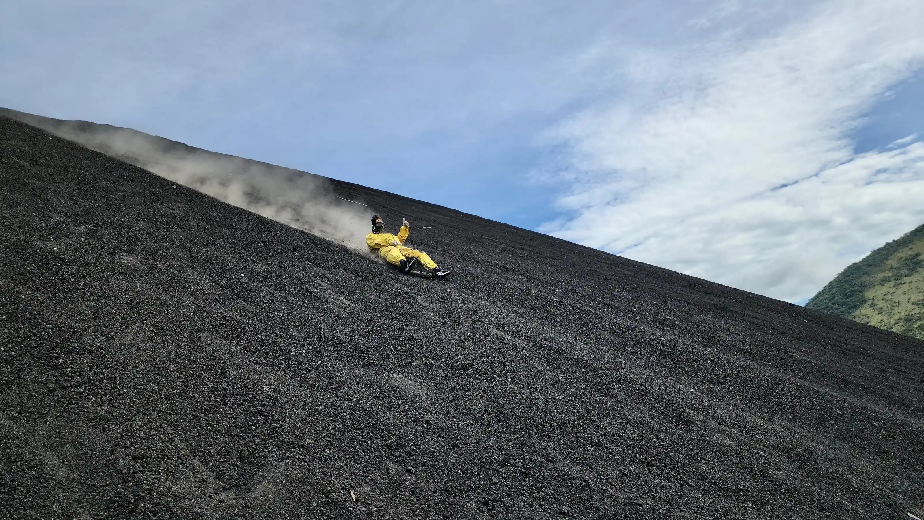 leon volcano boarding nicaragua