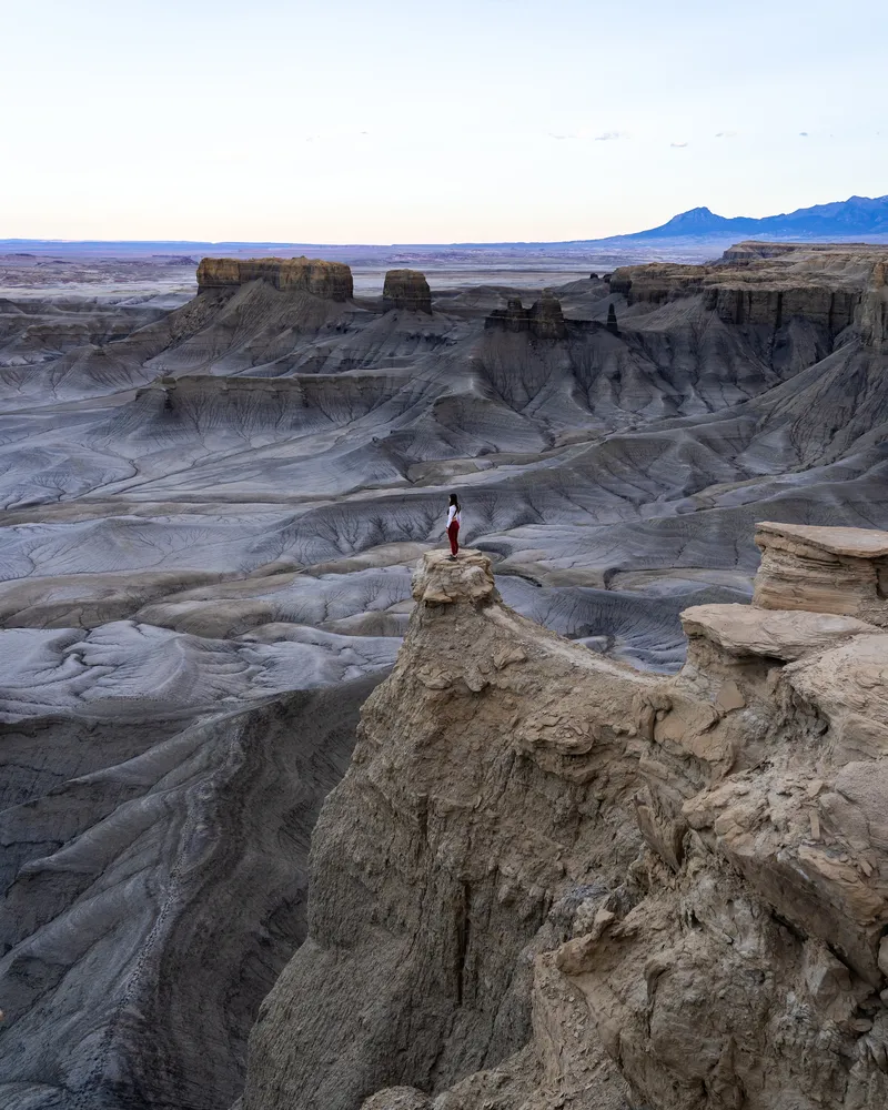 best places to visit in Utah Moon overlook