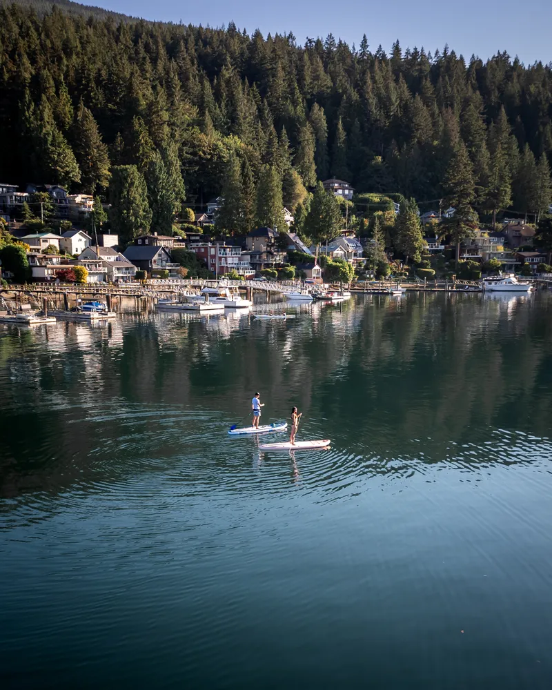 Deep Cove paddleboarding